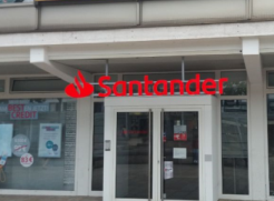 Santander analist